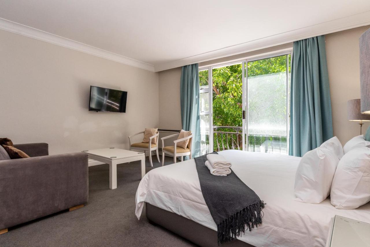 Trendy Apartment In Thibault Square City Centre Cape Town Exterior foto